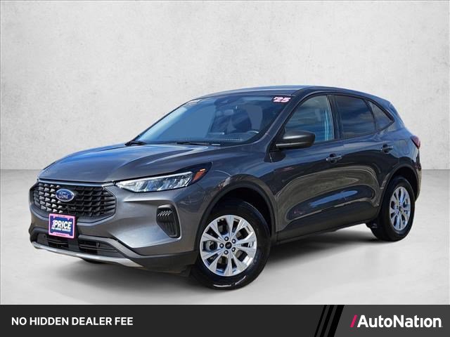 Used 2025 Ford Escape Active AWD/4WD image 1