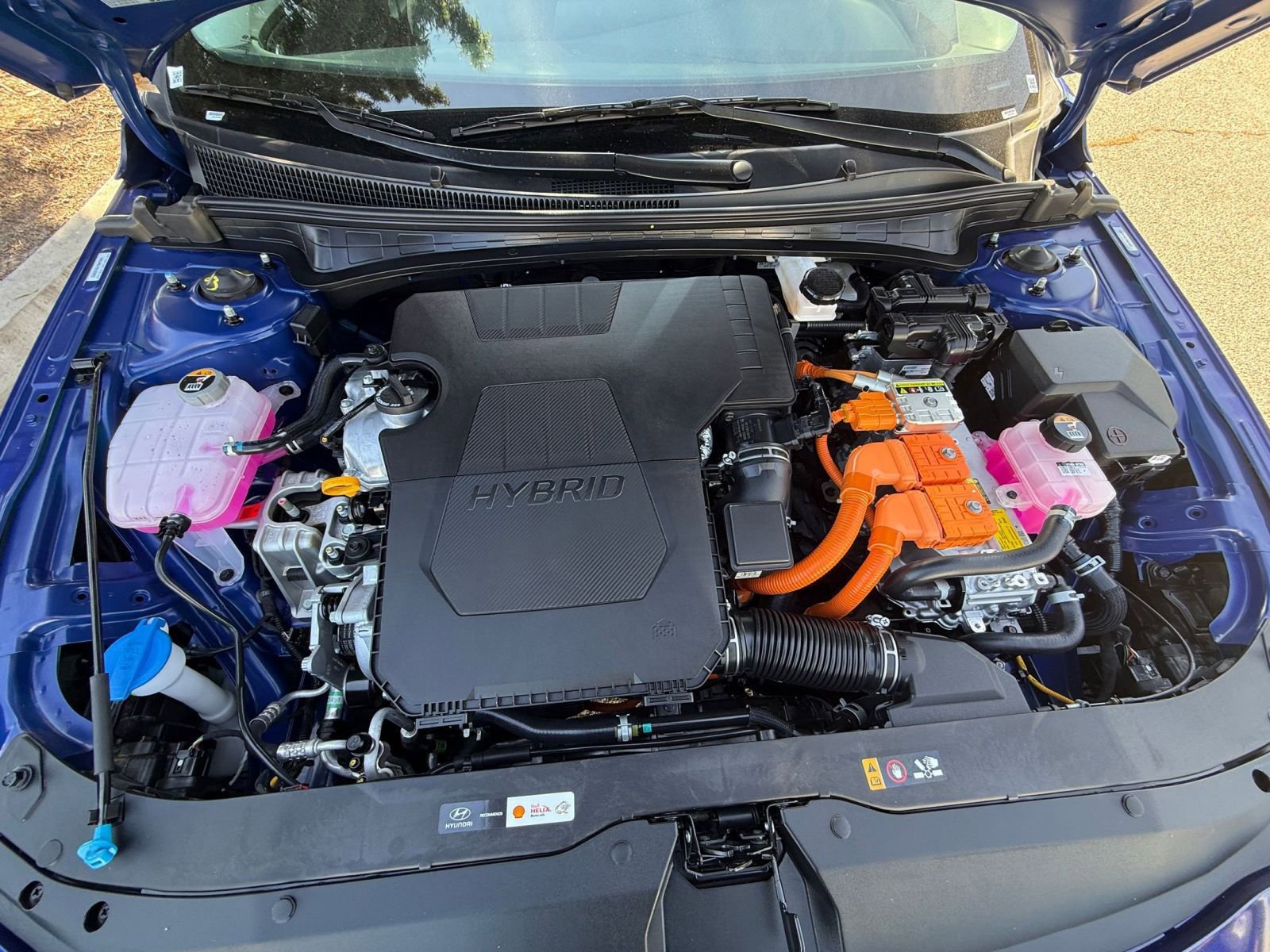 Used 2025 Hyundai Elantra Limited image 31