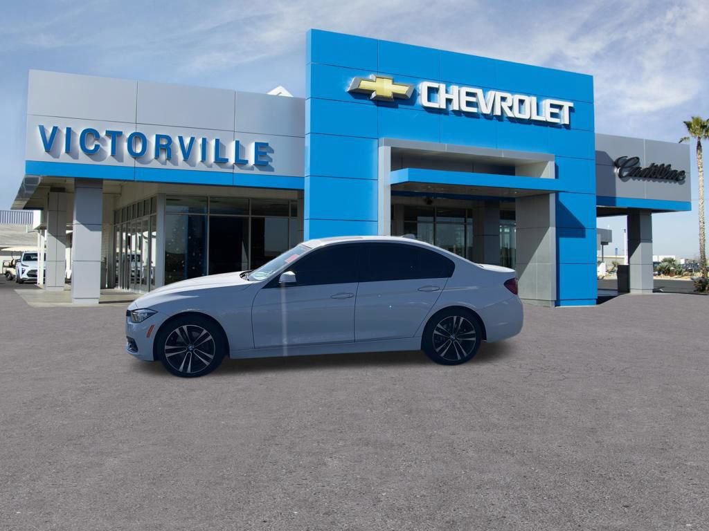 Used 2018 BMW 330i Sedan RWD image 9