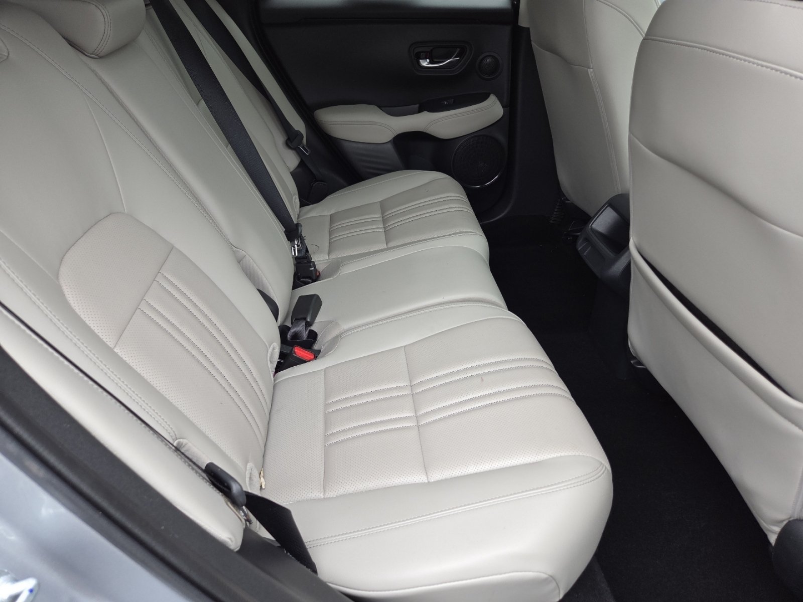 Used 2025 Honda HR-V EX-L image 25