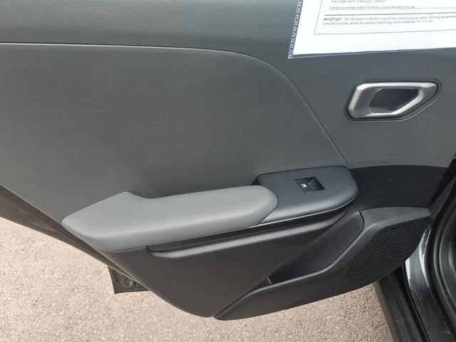 Used 2025 Kia K4 LXS image 10