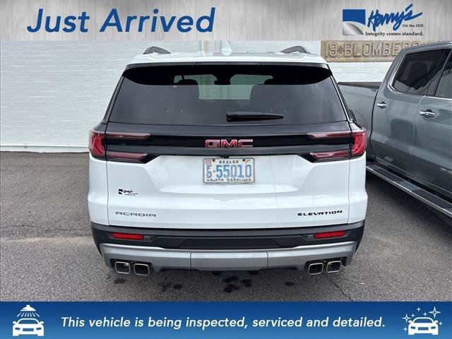 Certified 2025 GMC Acadia Elevation FWD image 4