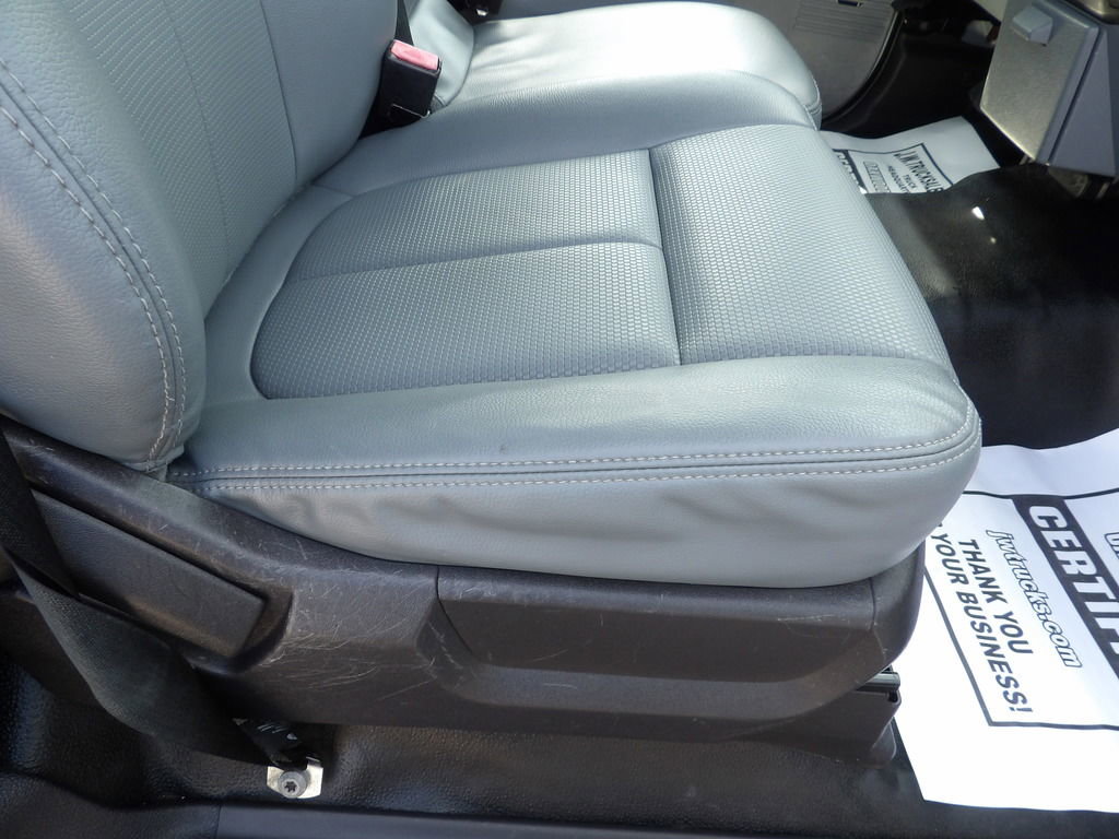 Used 2016 Ford F350 XL image 28