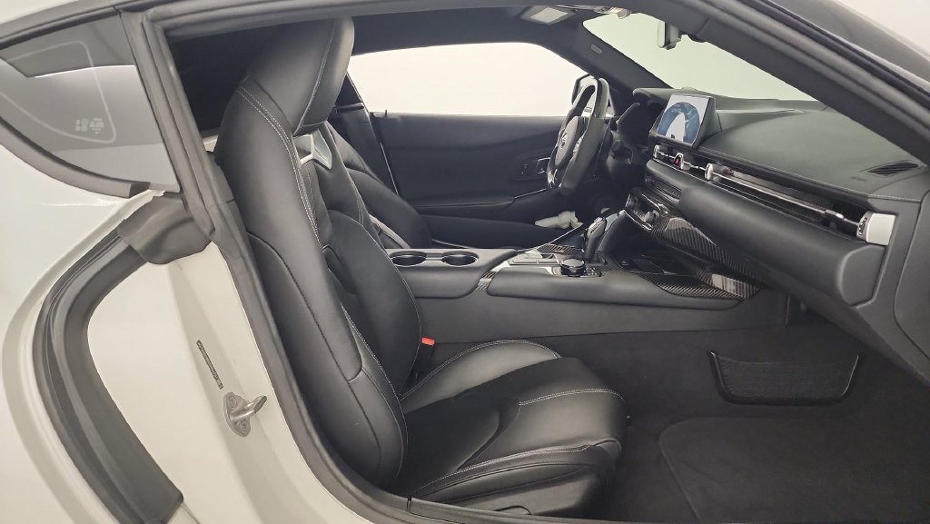 Used 2021 Toyota Supra Premium w/ Driver Assist Package RWD image 26