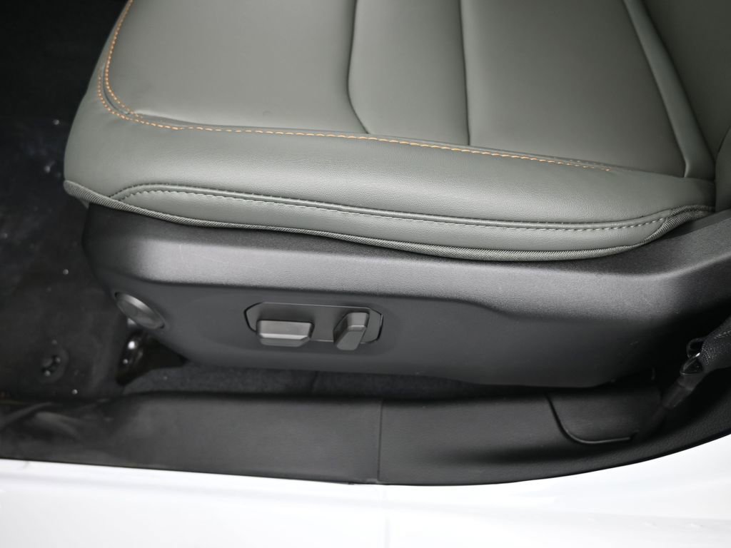 New 2026 Jeep Gladiator Mojave image 13