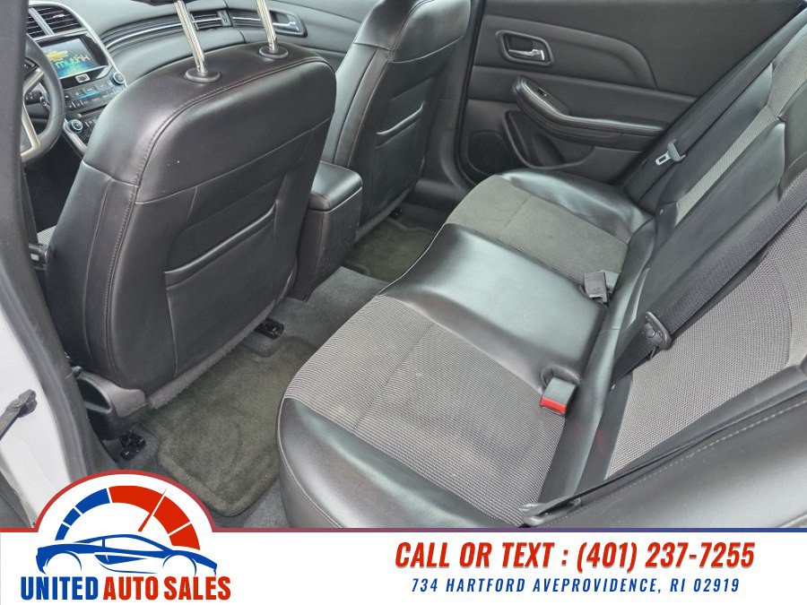 Used 2016 Chevrolet Malibu LT w/ Power Convenience Package FWD image 10