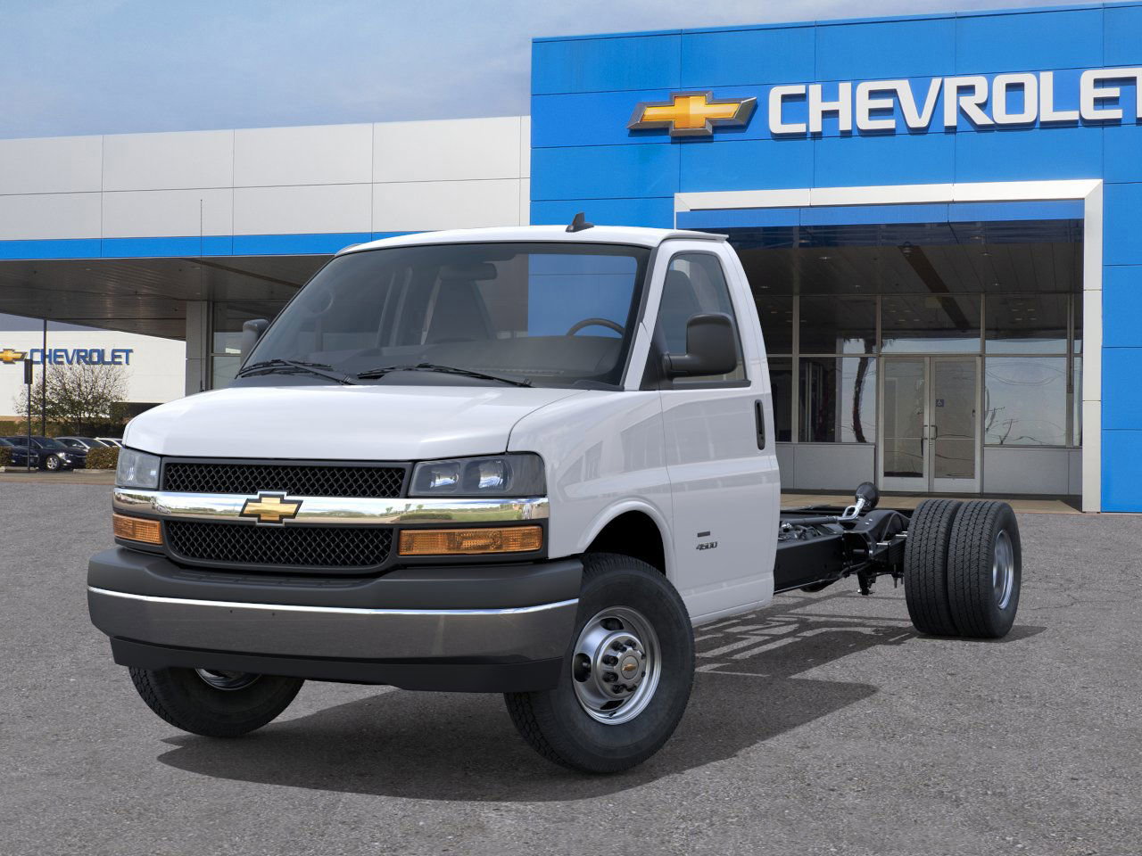 New 2026 Chevrolet Express 3500 w/ Power Convenience Package RWD image 6