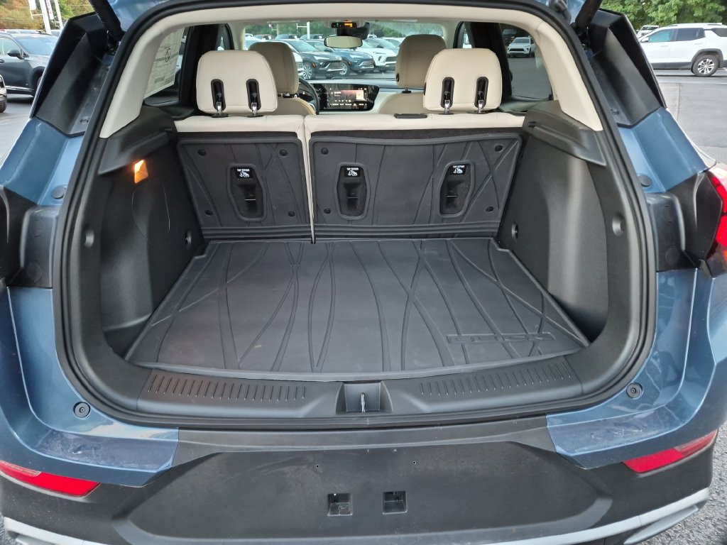 New 2026 Buick Encore GX Preferred w/ Comfort Package AWD/4WD image 9