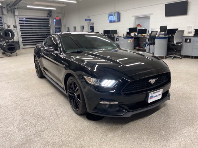 Used 2016 Ford Mustang Coupe w/ Equipment Group 051A RWD image 3