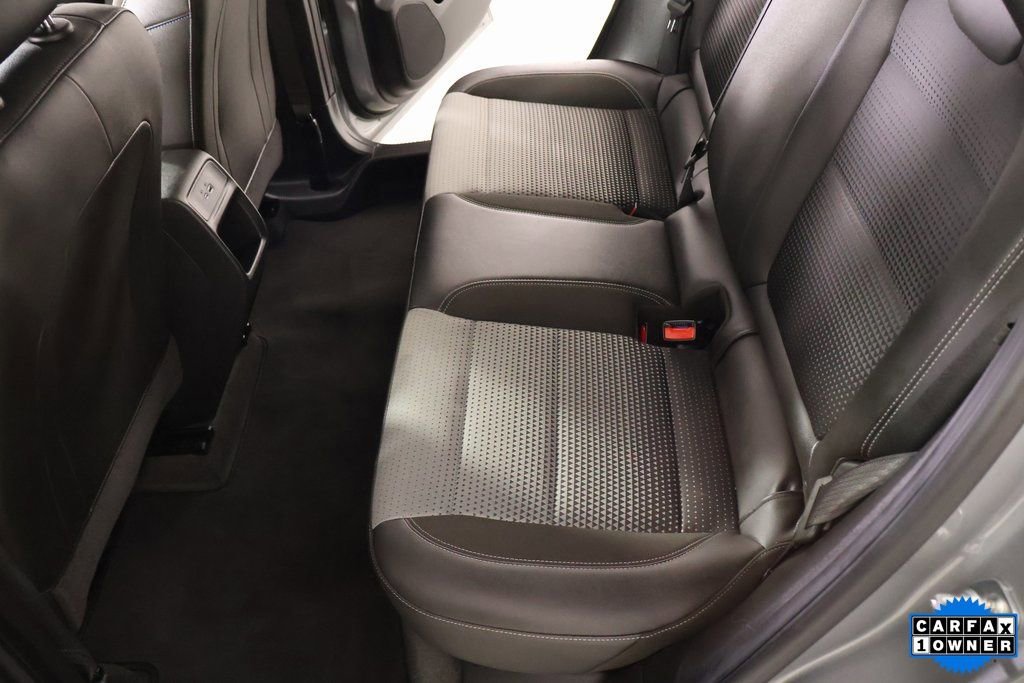 Used 2025 Chevrolet Trax LT w/ LT Convenience Package image 12