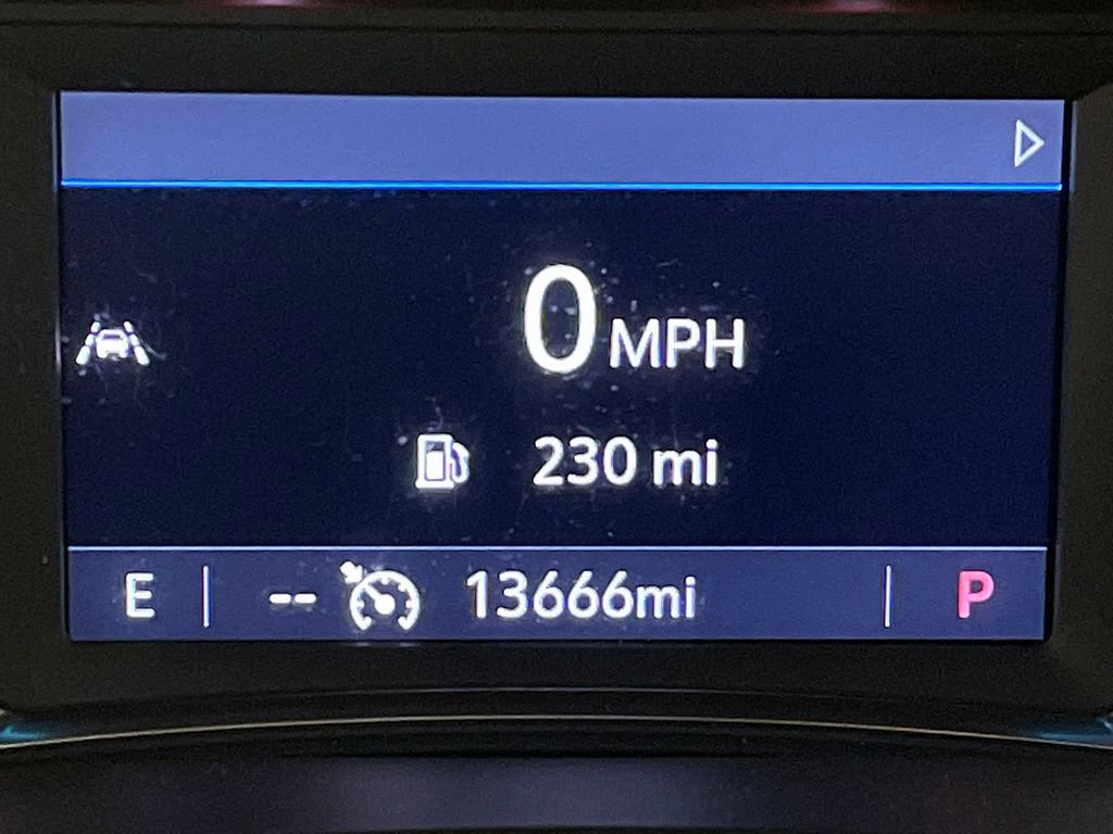 Used 2023 Chevrolet Traverse LT image 6