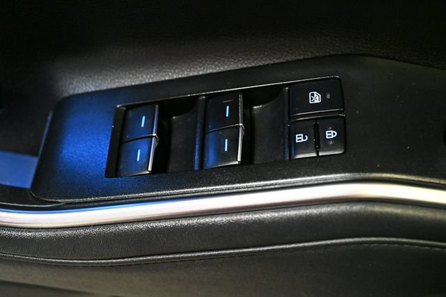 Used 2021 Toyota Highlander Limited AWD/4WD image 53