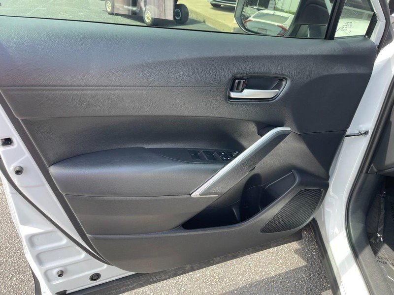 Used 2024 Toyota Corolla Cross XLE AWD/4WD image 20