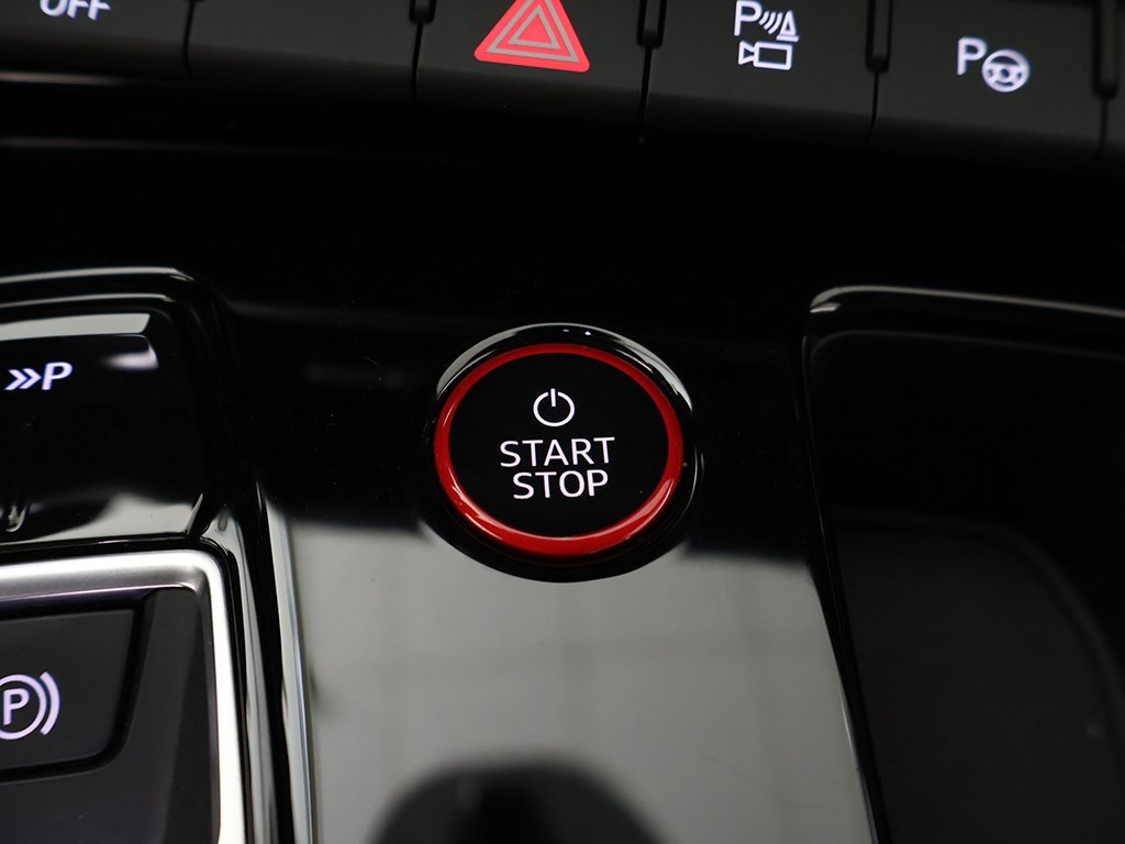 Used 2024 Audi RS e-tron GT w/ Carbon Performance Package image 57