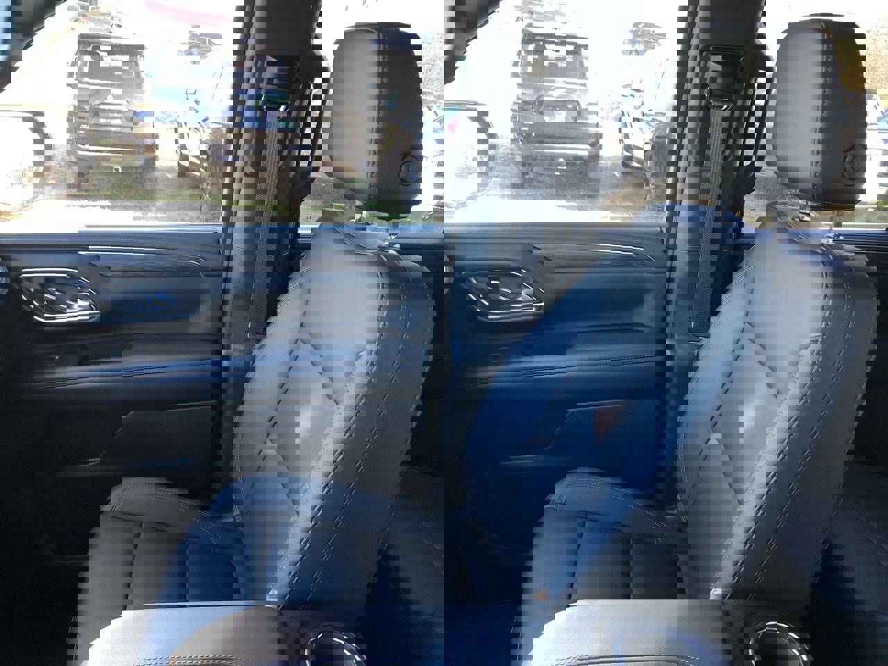 Used 2022 Chevrolet Tahoe Z71 w/ Z71 Off-Road Package image 25