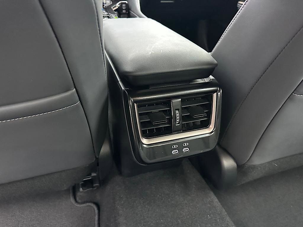 Certified 2026 Toyota Crown w/ Advanced Technology Package AWD/4WD image 17