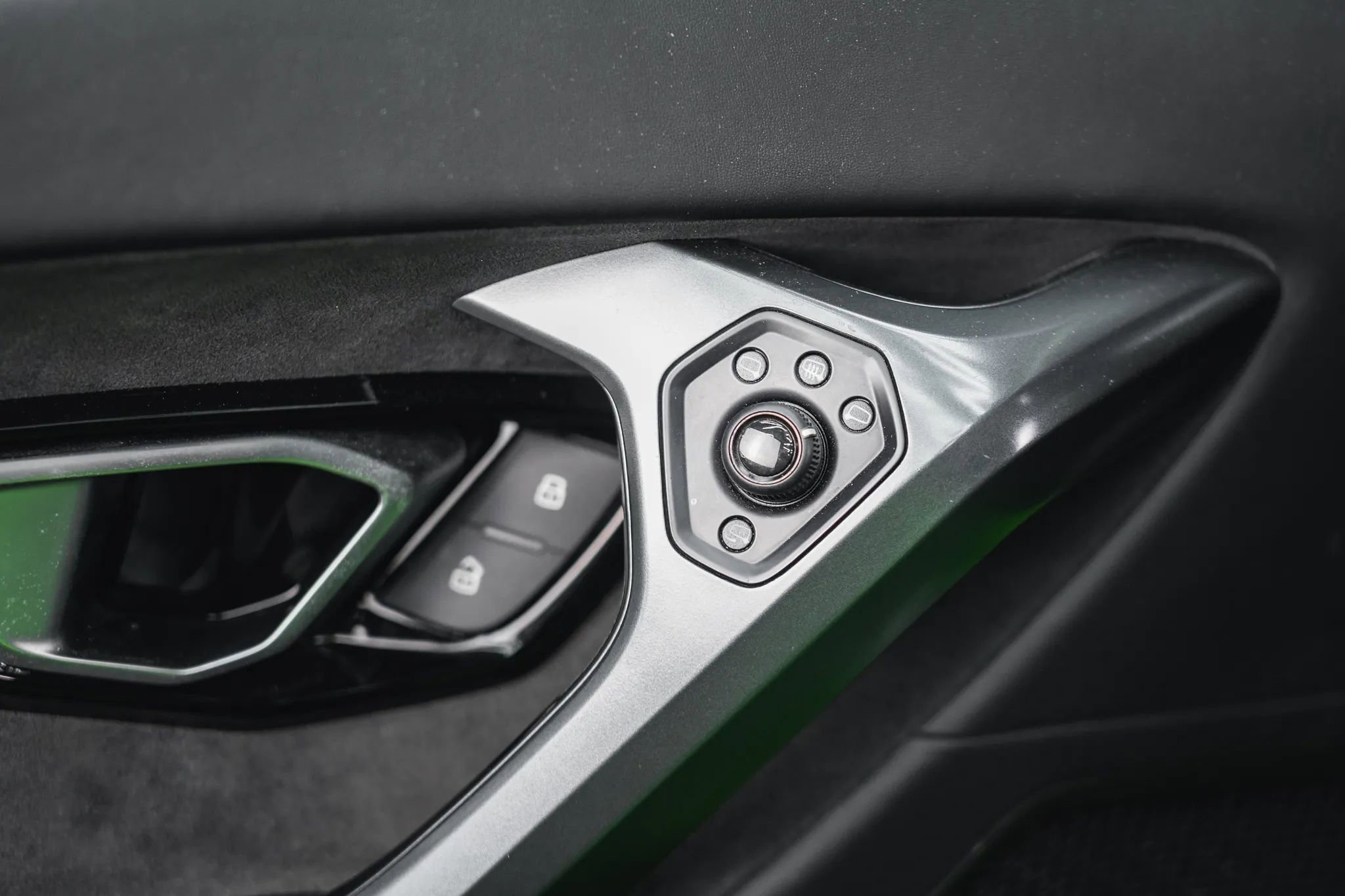 Used 2015 Lamborghini Huracan LP 610-4 image 33