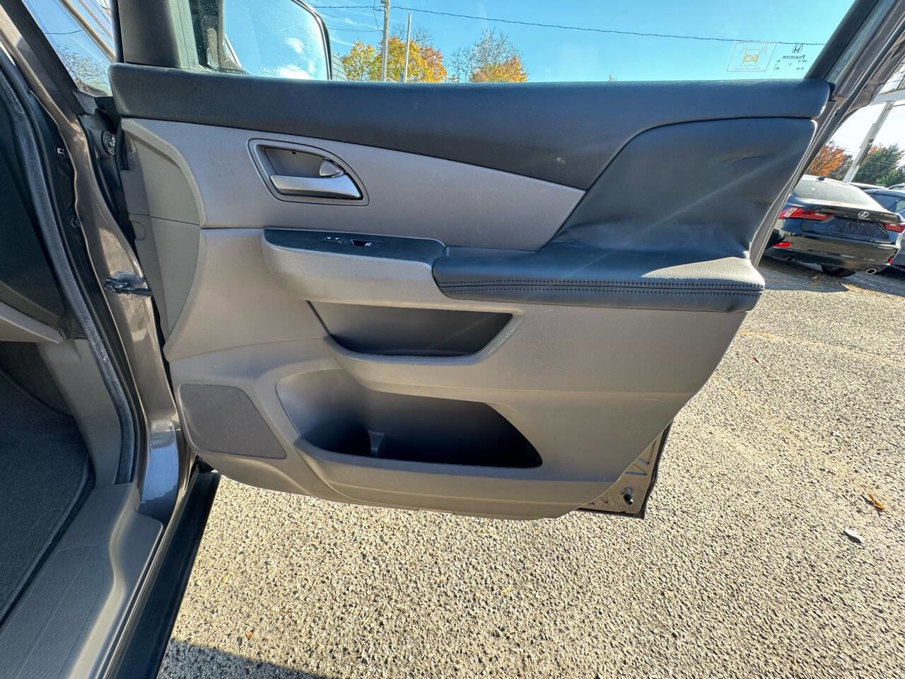 Used 2011 Honda Odyssey EX image 43