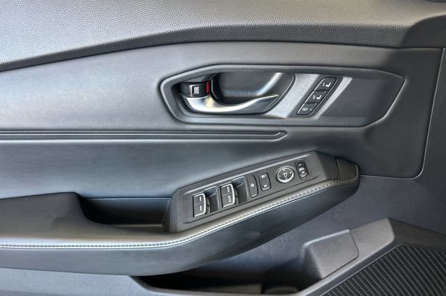 Used 2024 Honda Accord Sport image 12