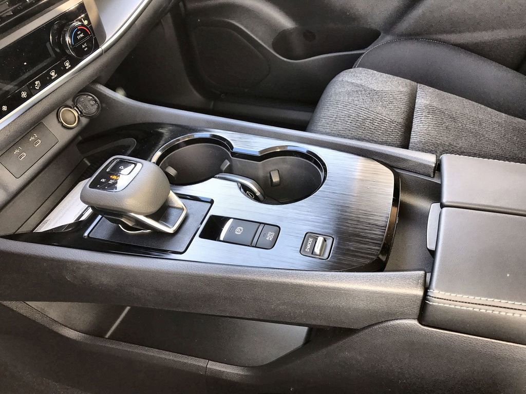 New 2026 Nissan Rogue SV image 20