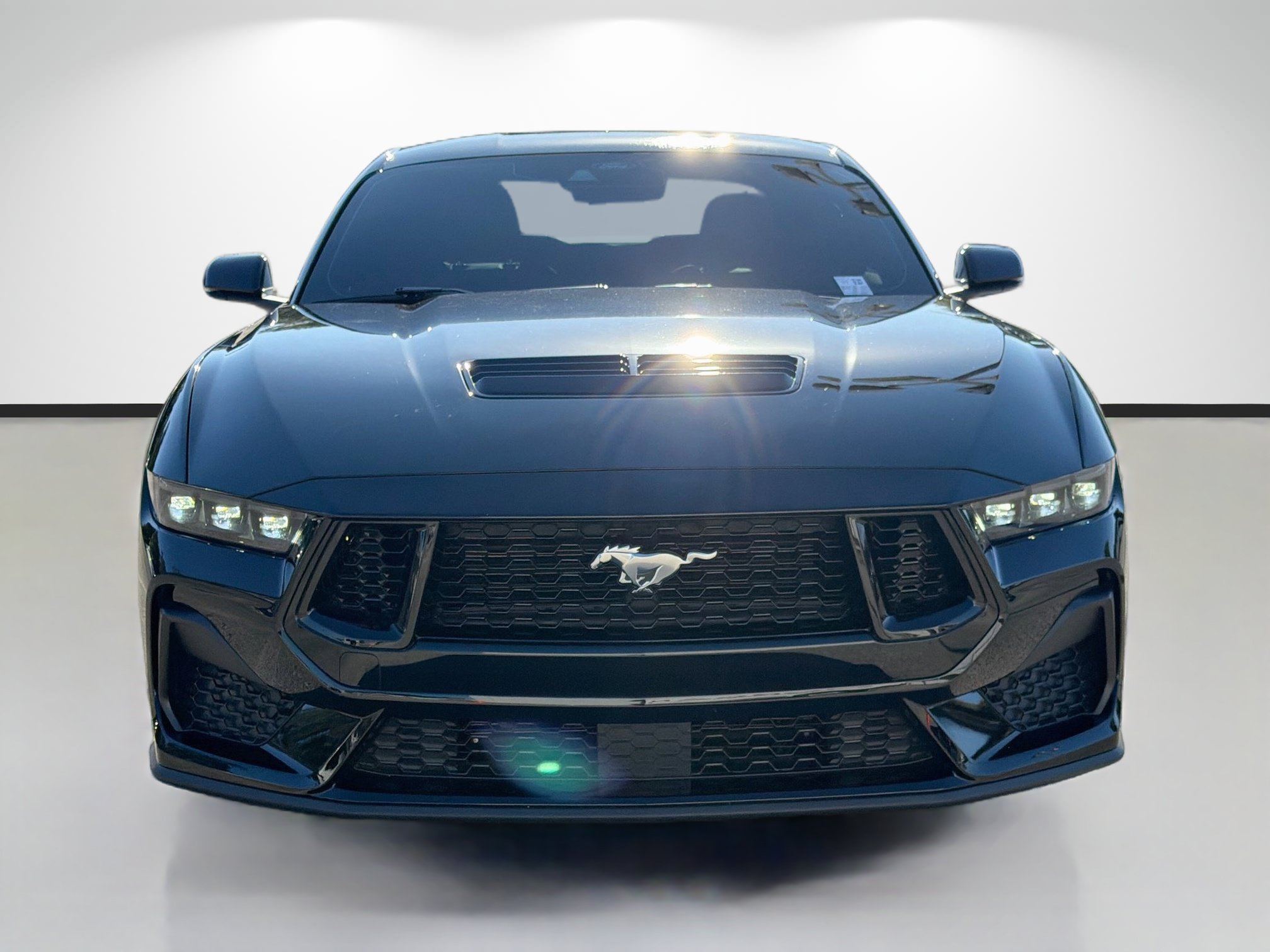 Used 2025 Ford Mustang GT Premium RWD image 8