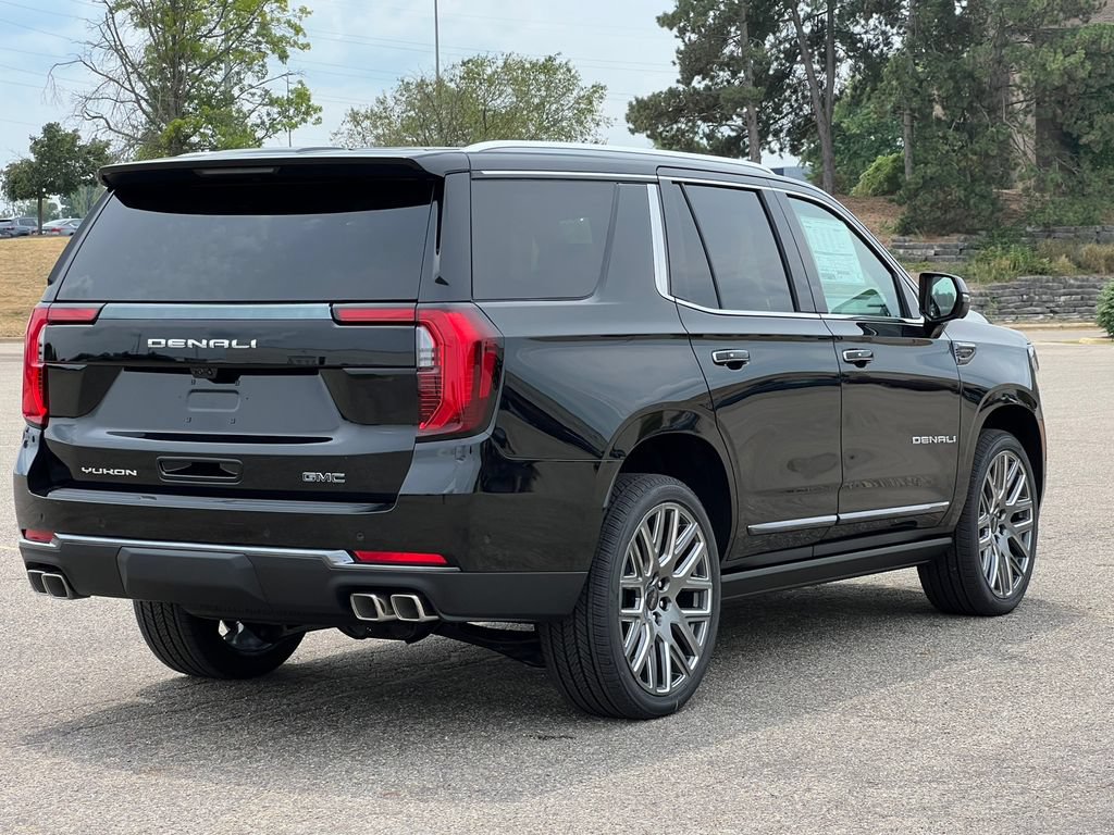 New 2026 GMC Yukon Denali Ultimate w/ LPO, Floor Liner Package AWD/4WD image 57