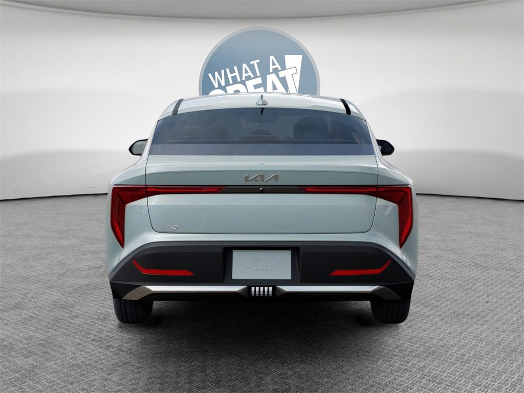 New 2025 Kia K4 LXS image 5