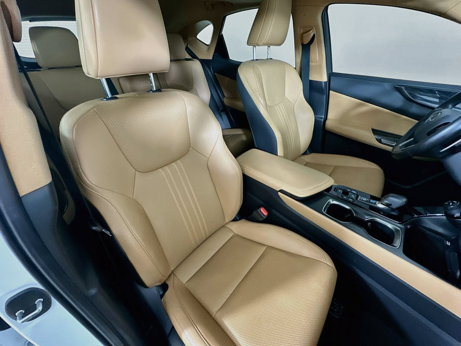 Used 2024 Lexus NX 350 AWD w/ Vision Package image 44