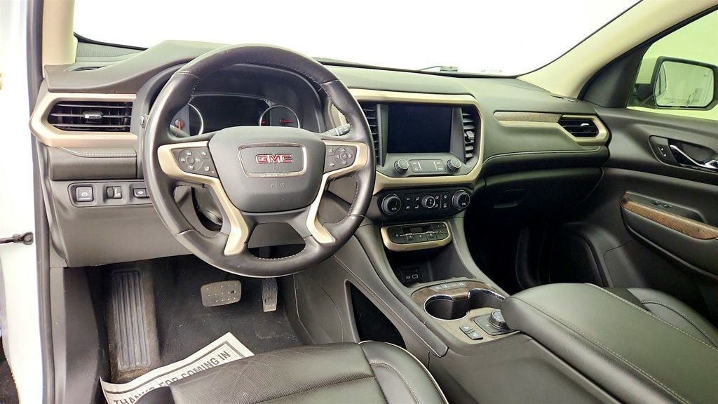 Used 2022 GMC Acadia Denali AWD/4WD image 11