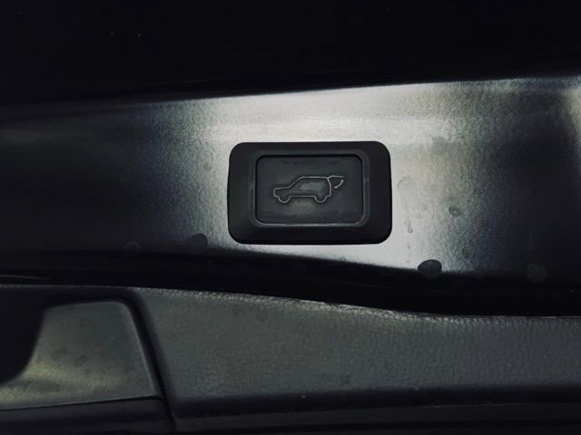 Used 2023 Toyota RAV4 XLE w/ Convenience Package image 14