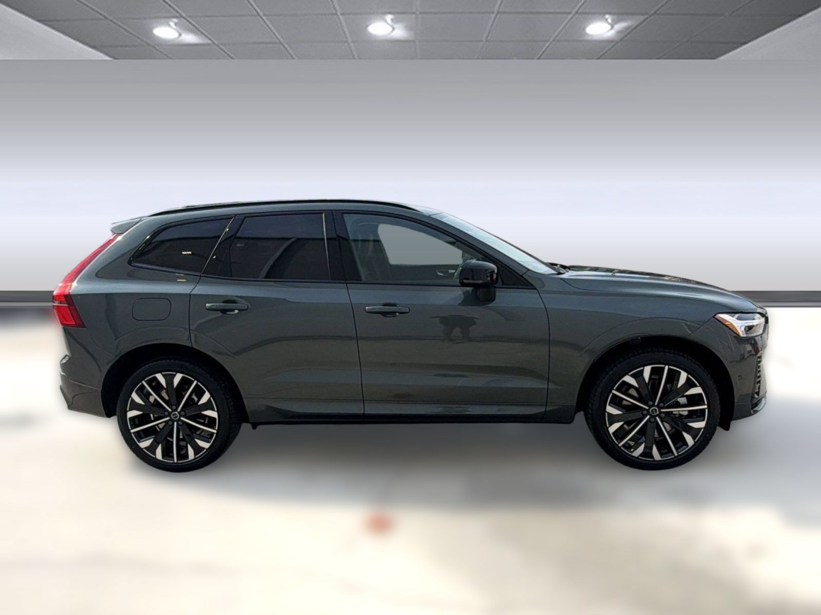 New 2026 Volvo XC60 T8 Ultra w/ Climate Package AWD/4WD image 8