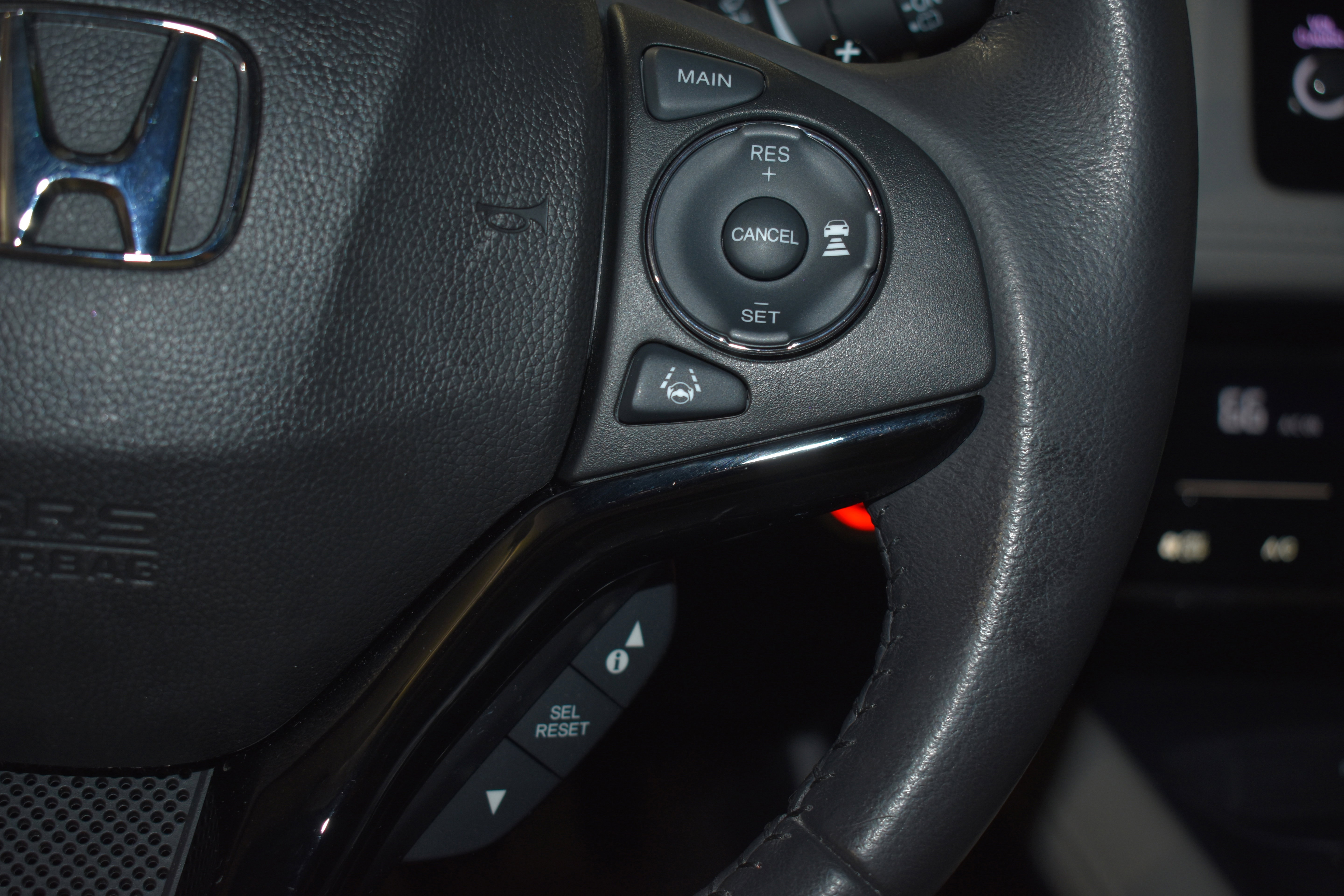Used 2019 Honda HR-V Touring image 13