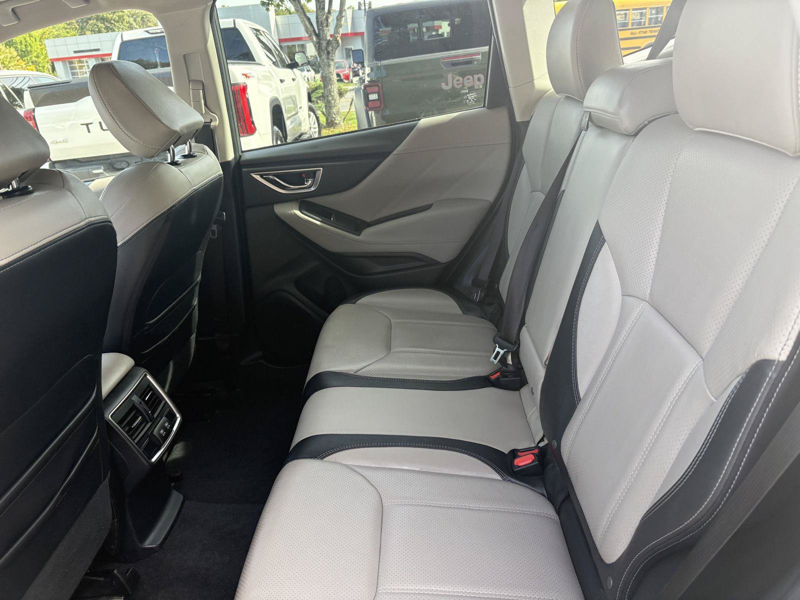 Used 2020 Subaru Forester Limited AWD/4WD image 25