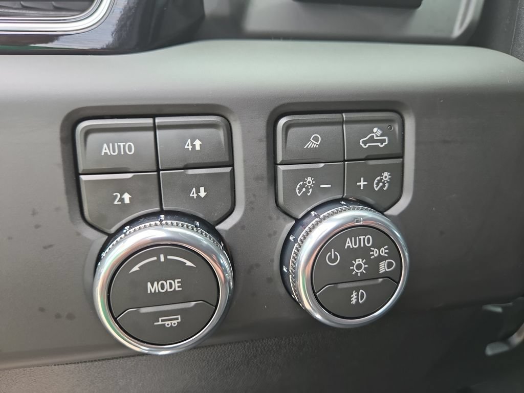 New 2026 GMC Sierra 2500 Denali w/ Denali Reserve Package AWD/4WD image 20
