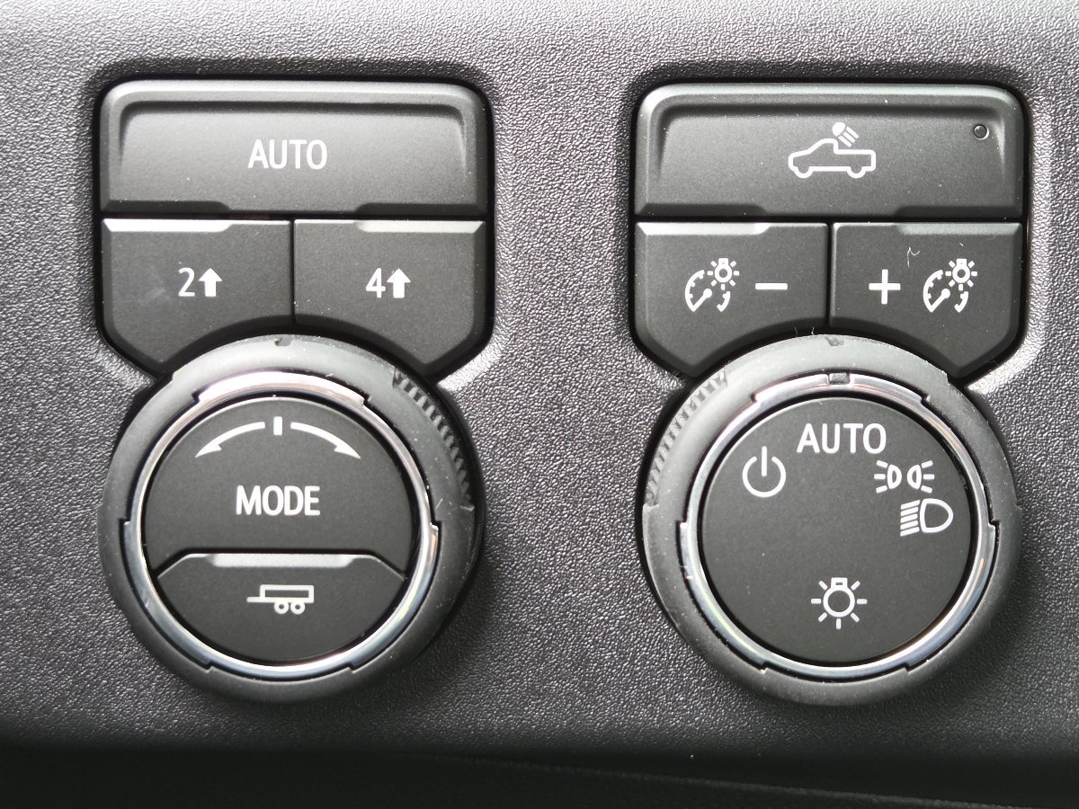 New 2026 Chevrolet Silverado 1500 LT AWD/4WD image 7