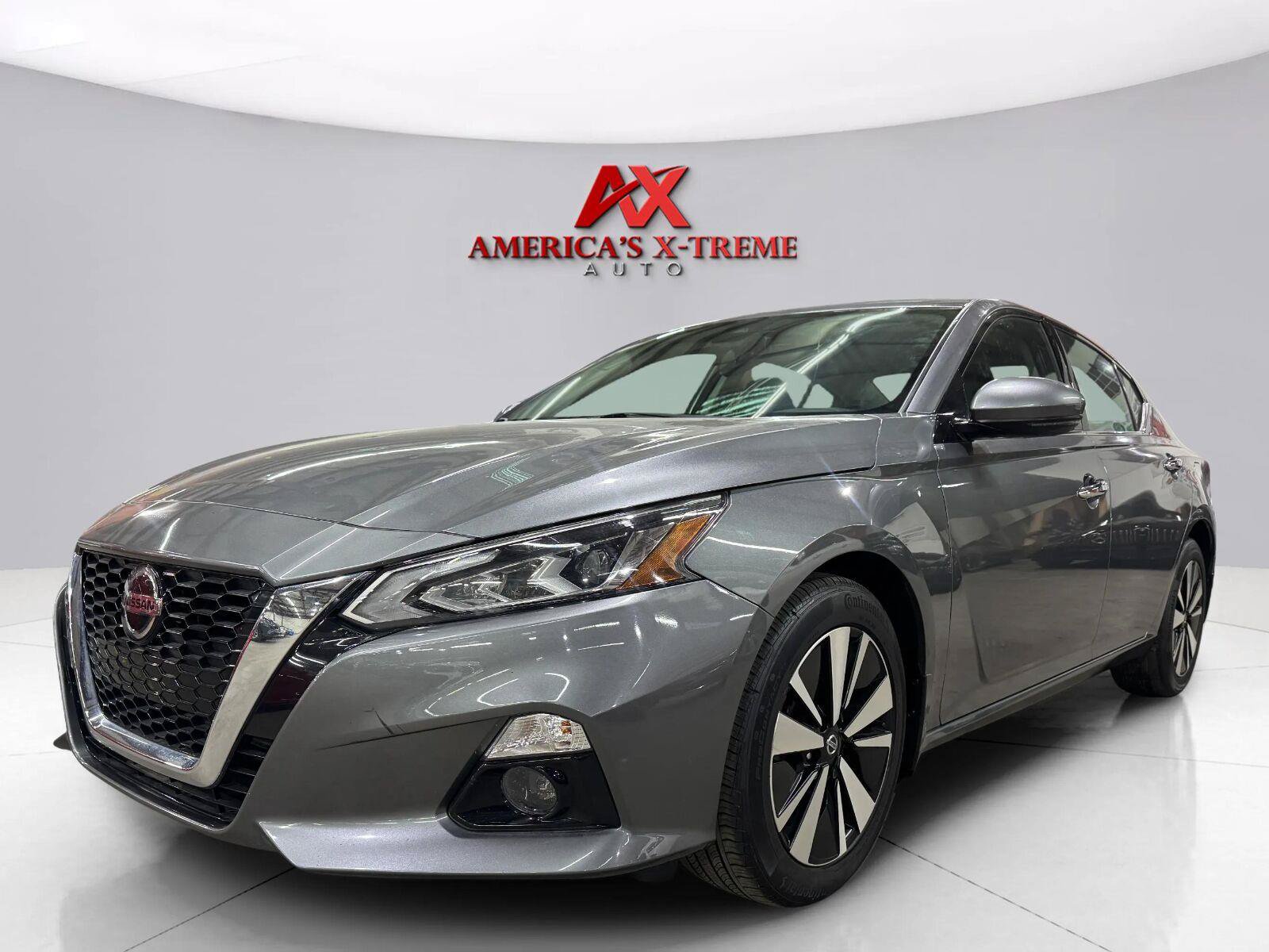 Used 2019 Nissan Altima 2.5 SV AWD/4WD image 2