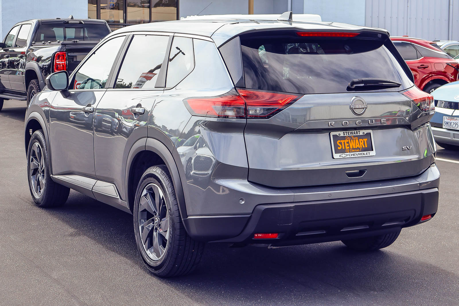Used 2024 Nissan Rogue SV FWD image 20