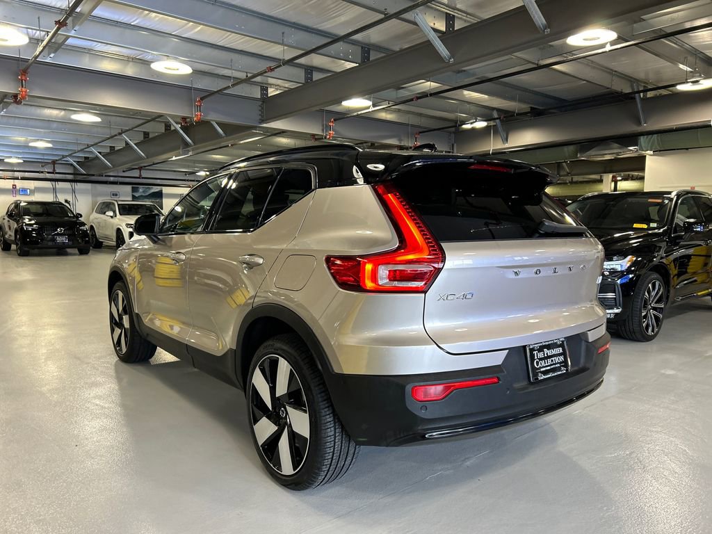 Certified 2023 Volvo XC40 Recharge Ultimate w/ Protection Package Premier AWD/4WD image 4