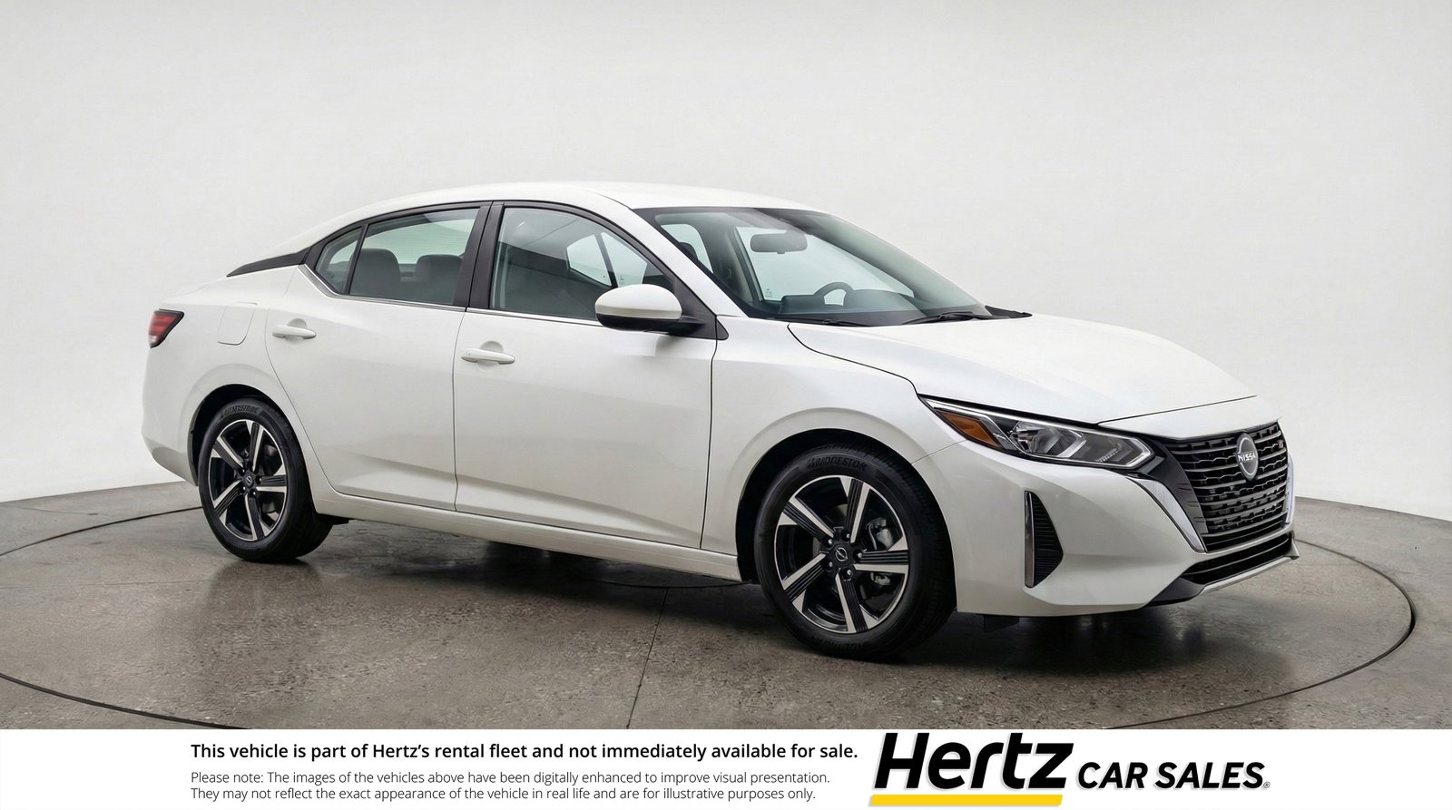 Used 2025 Nissan Sentra SV image 1