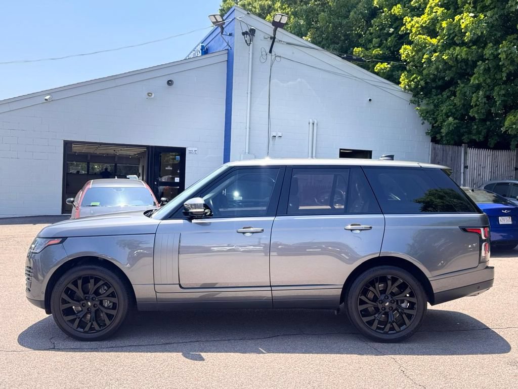 Used 2018 Land Rover Range Rover Supercharged AWD/4WD image 3