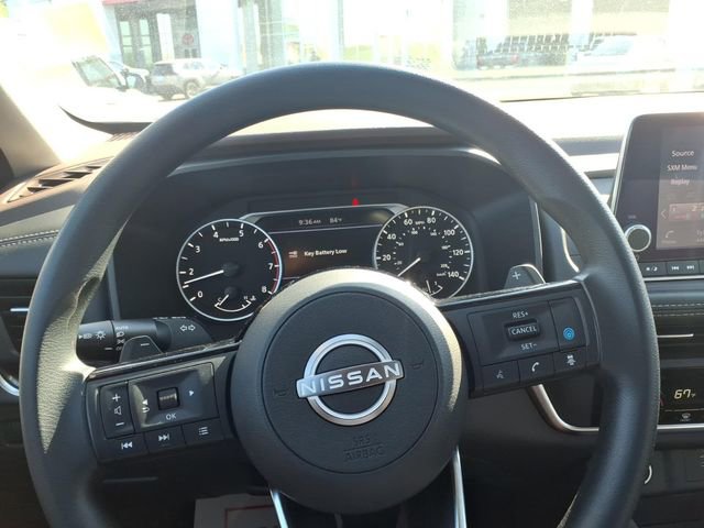 Used 2023 Nissan Rogue SV FWD image 21