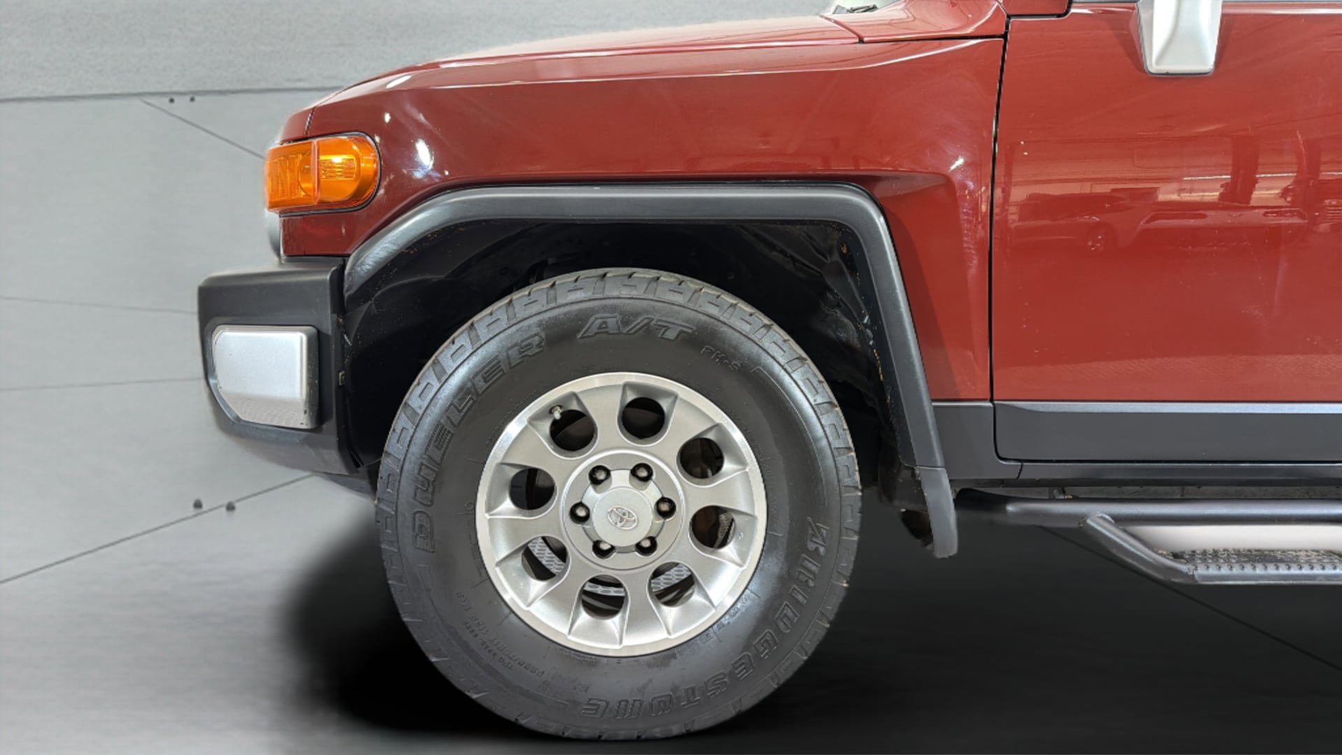 Used 2011 Toyota FJ Cruiser 2WD w/ Upgrade Pkg image 36