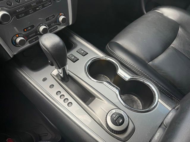 Used 2019 Nissan Pathfinder SL AWD/4WD image 29