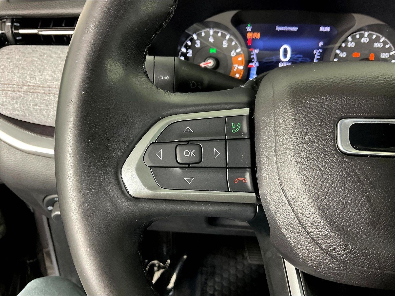 Used 2022 Jeep Compass Latitude AWD/4WD image 11