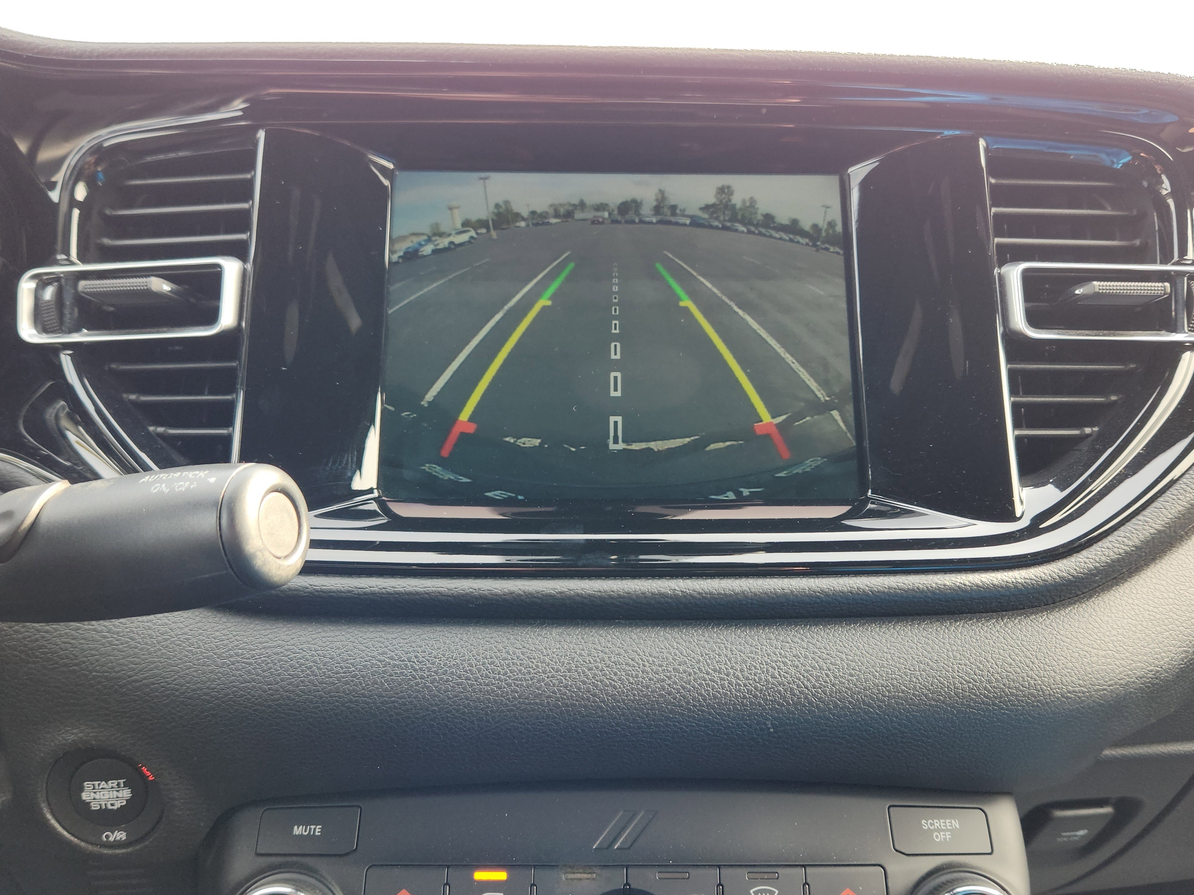 Used 2023 Dodge Durango AWD image 18