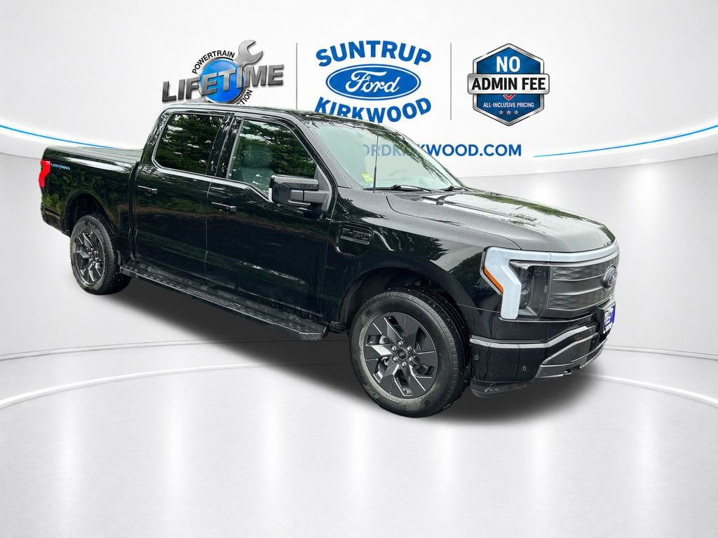 Used 2022 Ford F150 Lightning Lariat AWD/4WD image 9