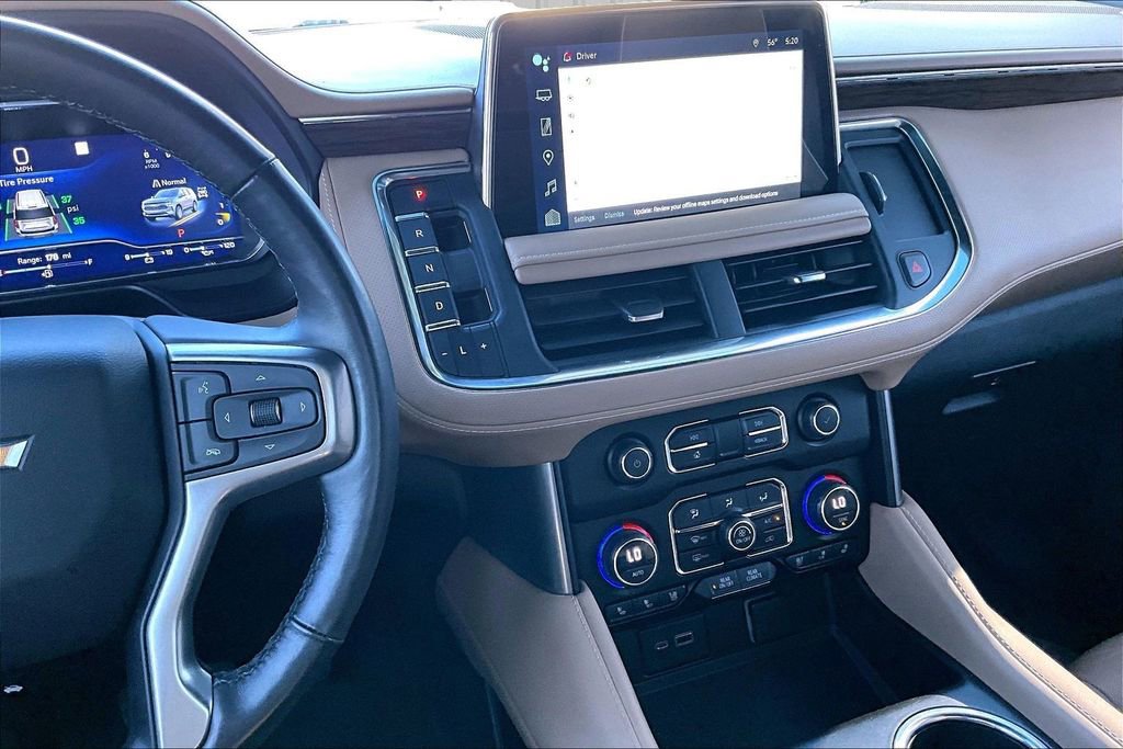 Used 2023 Chevrolet Tahoe Premier image 3