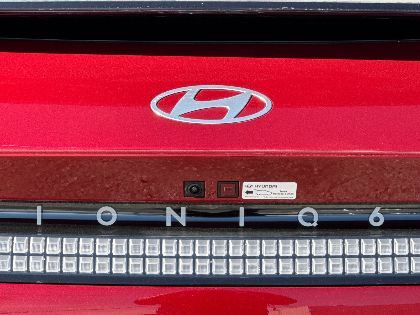 Used 2025 Hyundai Ioniq 6 SEL image 26