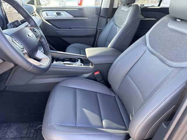 New 2026 Ford Explorer Active w/ Active Comfort Package image 21