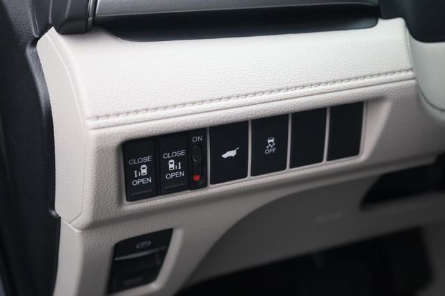 New 2026 Honda Odyssey EX-L image 13